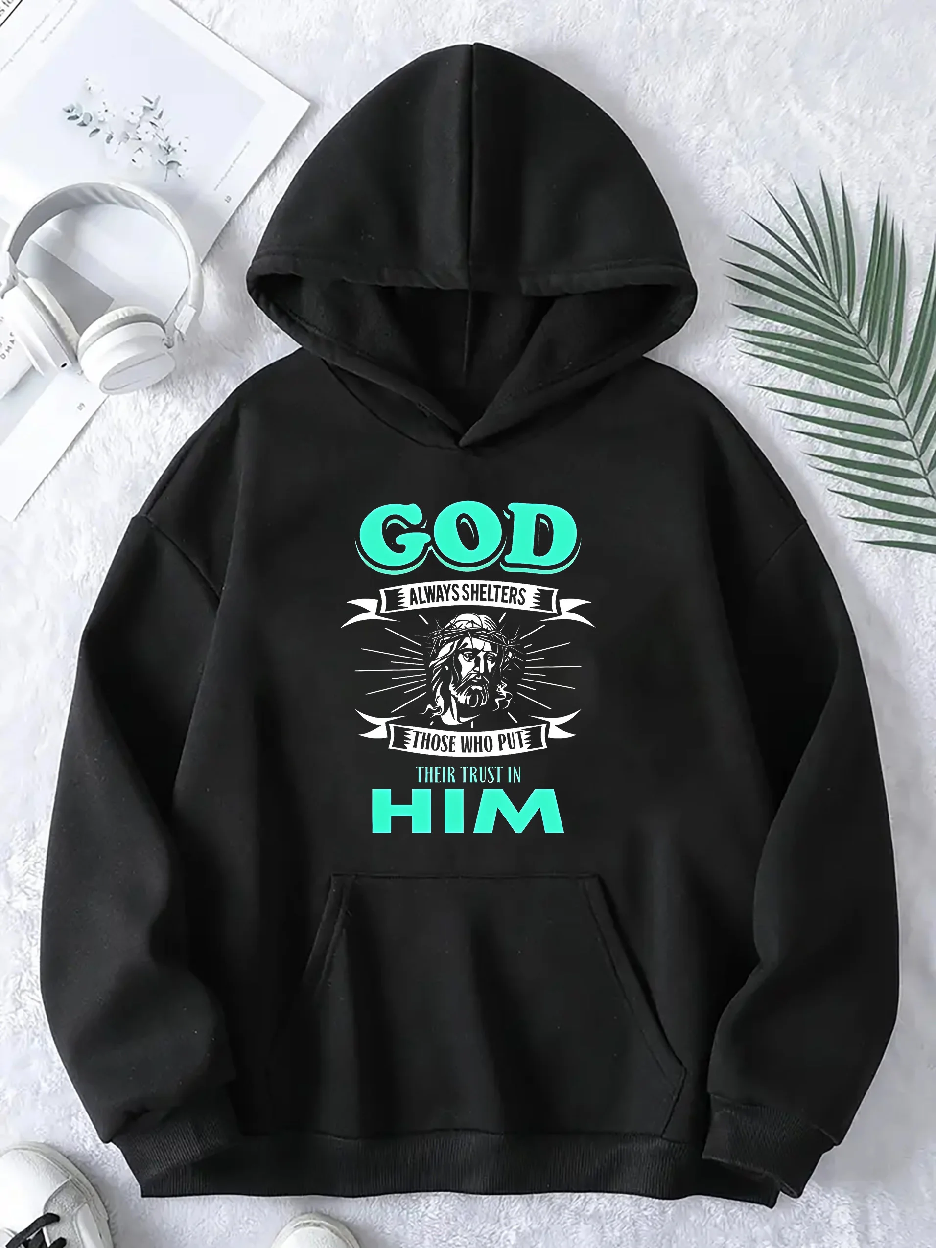 

Толстовка с религиозным рисунком: портрет Иисуса на черной толстовке с карманом кенгуру — женская повседневная и удобная толстовка