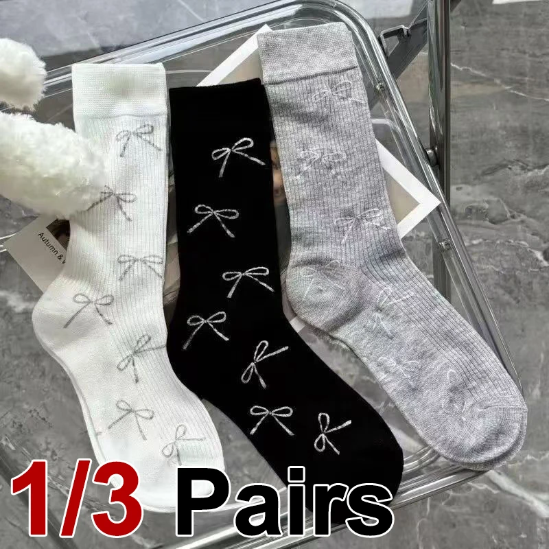 1/3 Paar Damen-Socken mit einfarbiger Schleife und mittlerer Röhre, Sommer, leicht, atmungsaktiv, modisch, Ballett-Stil, bequeme Freizeitsocken