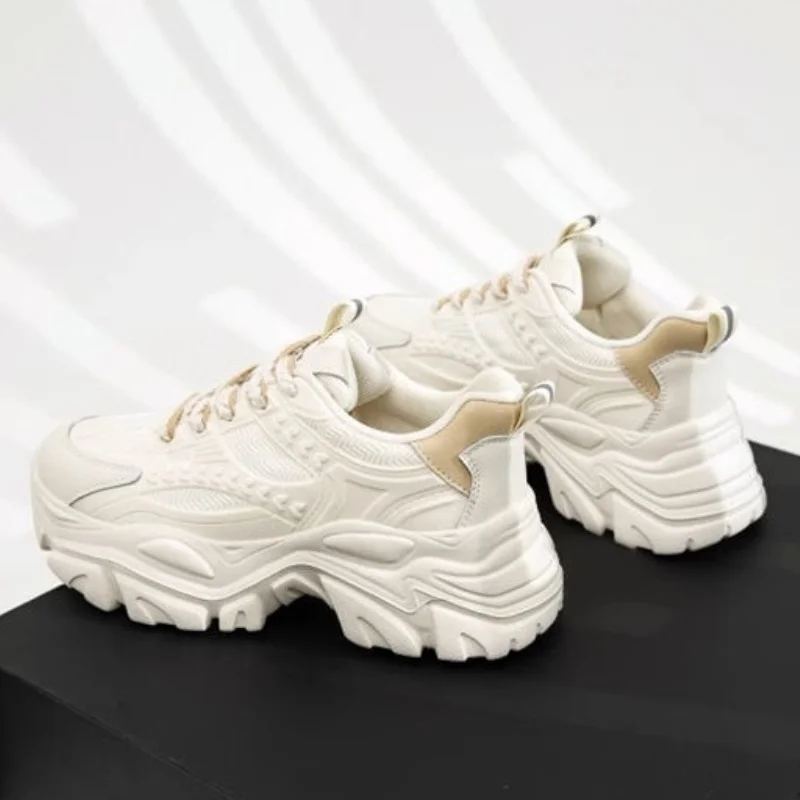 Fashionable Thick Bottom Platform Running Shoes for Women Spring 2025 Casual Trendy Korean Style Sporty Flat Bottom Rubber Sole