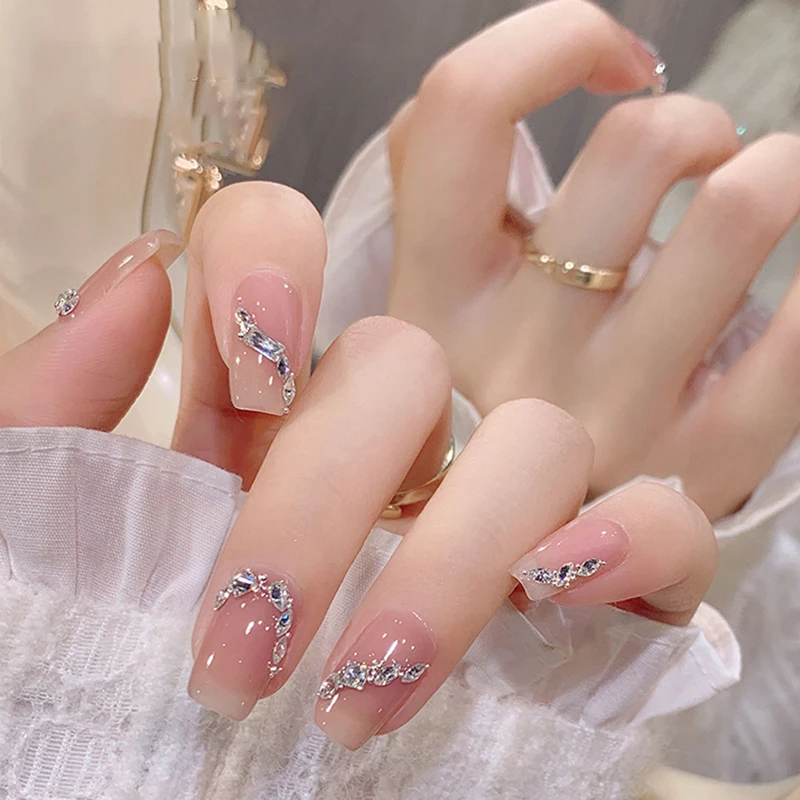 ~50 Pezzi Mini Zirconi per Unghie, Cristalli Scintillanti, Collezione di Strass Misti, Decorazioni di Lusso per Manicure