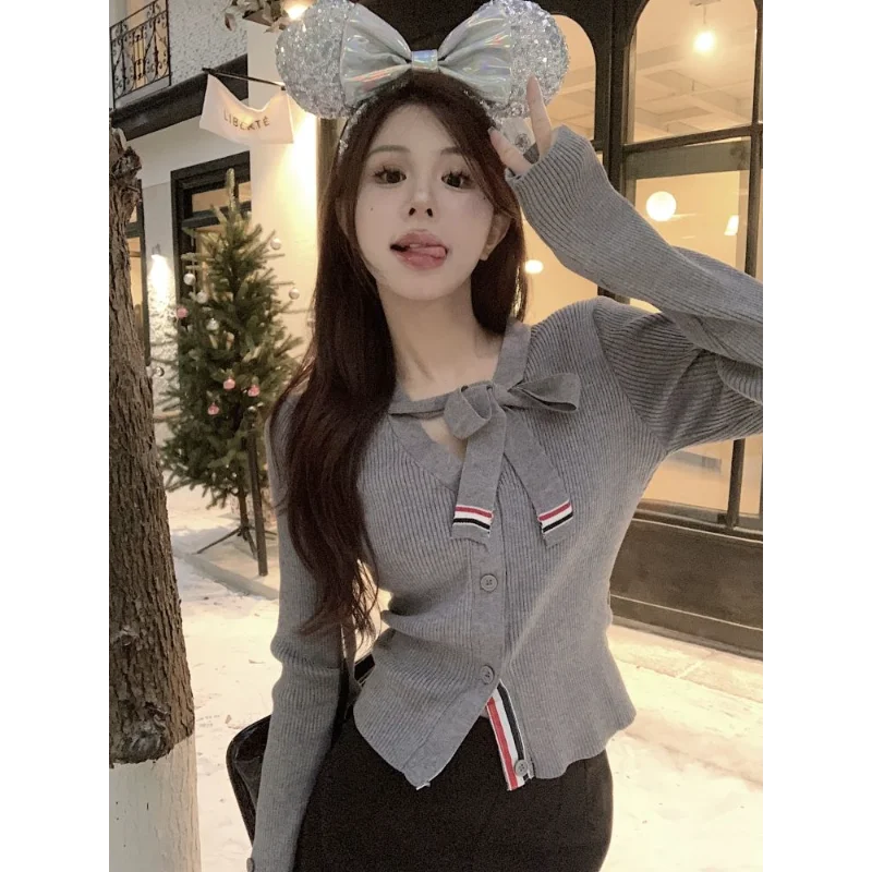 

Осенний вязаный кардиган с v-образным вырезом и длинными рукавами контрастного цвета для женщин, темно-синий шикарный тонкий топ с коротким низом