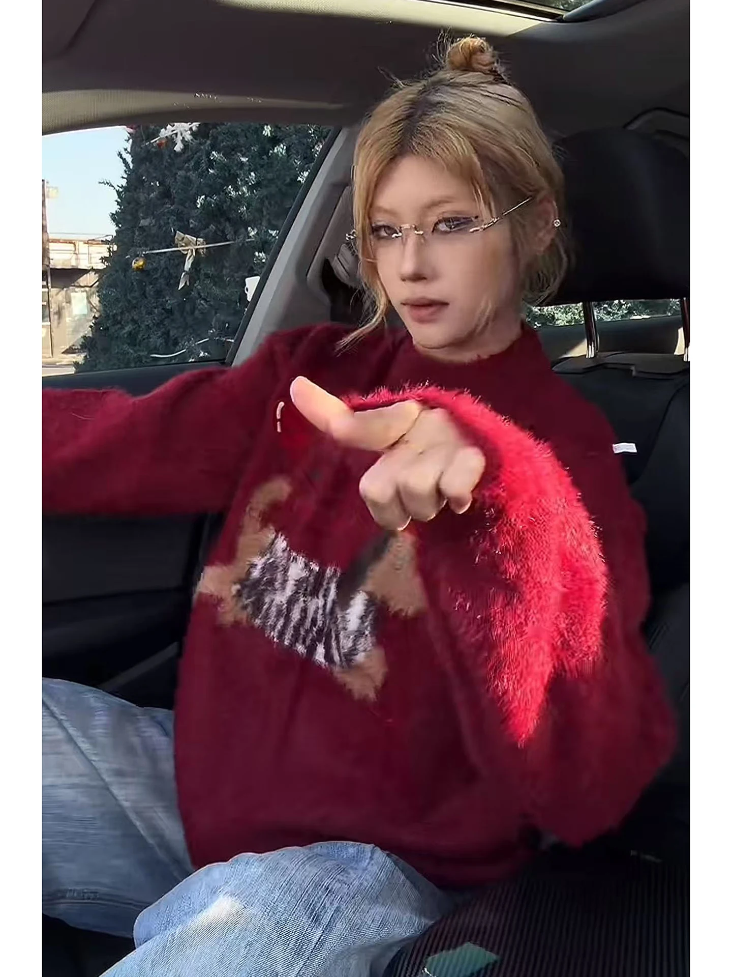 

Red Wine Color Knitted Sweater Men's Winter Lazy Sle Camere Intarsia Dog Sausage Pattern Inner Wear Base irt