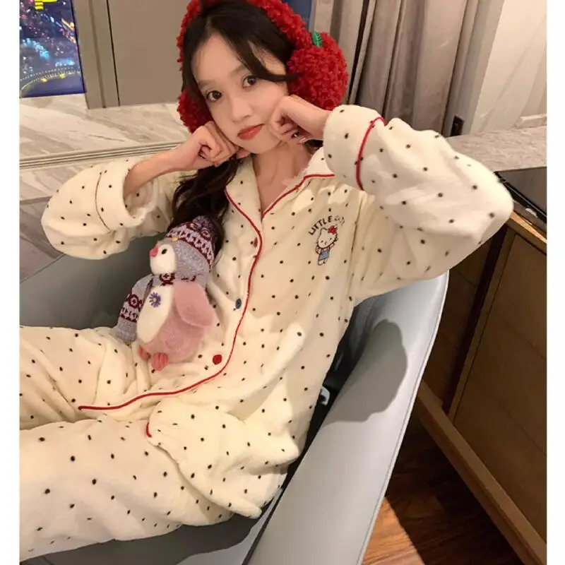 

Милая домашняя одежда с героями мультфильмов «Hello Kitty», кавайная осенне-зимняя теплая пижама из кораллового флиса для девочек, подарок с длинными рукавами и длинными брюками