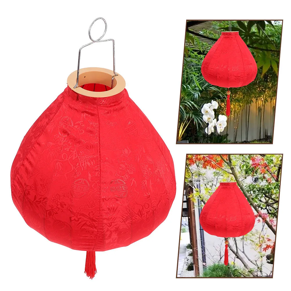 

Tassel Lantern Vietnamese Style Elegant Hanging Light Outdoor Wedding Party Decoration Asian Garden Solar Lamp