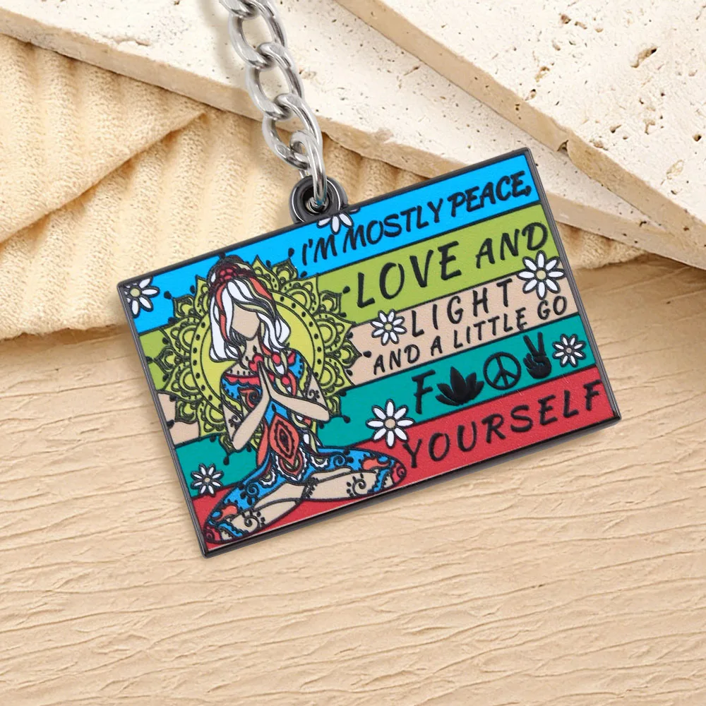 Lustiger Yoga-Meditations-Mädchen-Schlüsselanhänger, Hippie-Mädchen, „Ich bin hauptsächlich Frieden, Liebe und Licht“, künstlerischer Schlüsselring, Retro-Achtsamkeits-Wellness-Geschenk – Detail 10