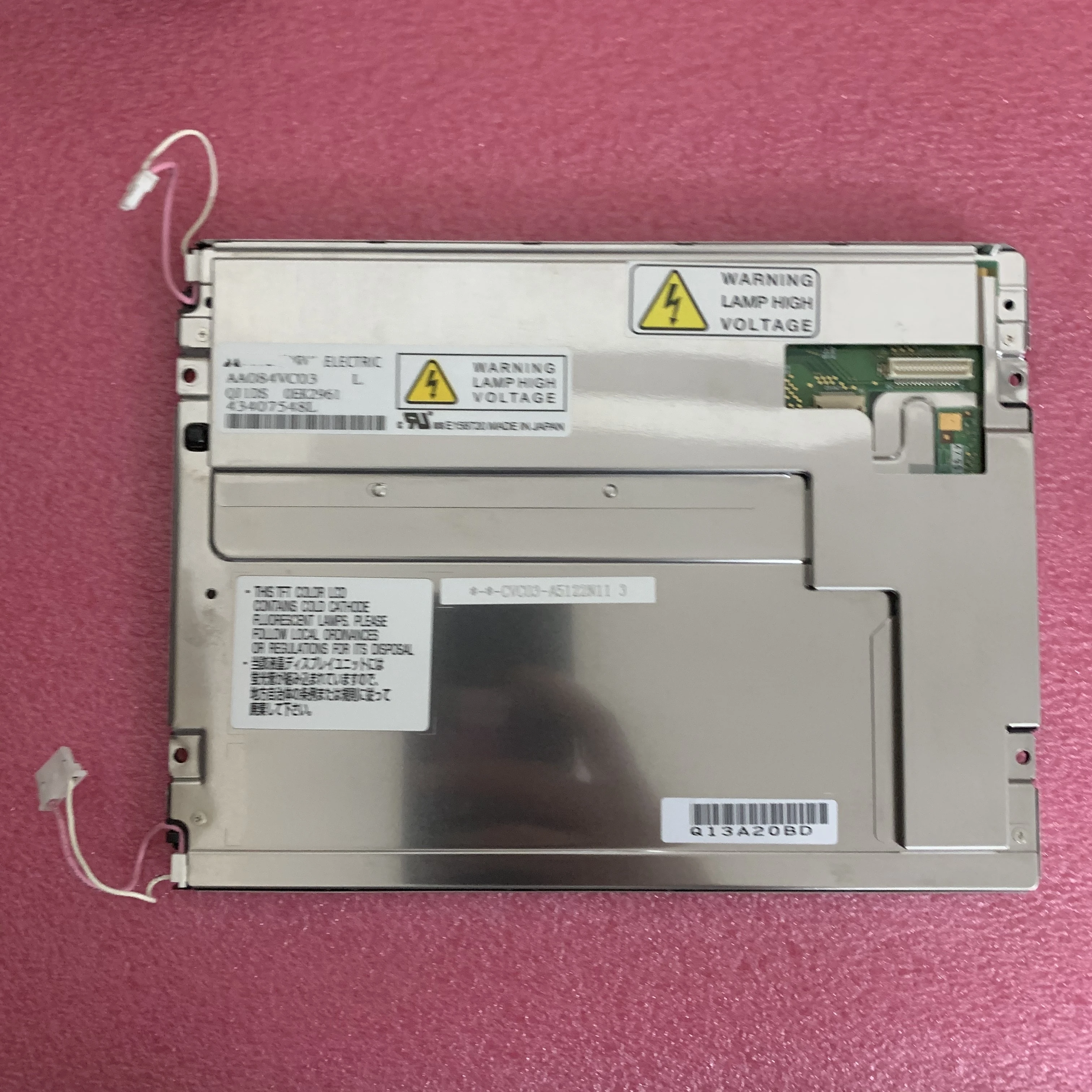 AA084VC03 es adecuado para Mitsubishi LCD 640*480 TTL panel de interfaz