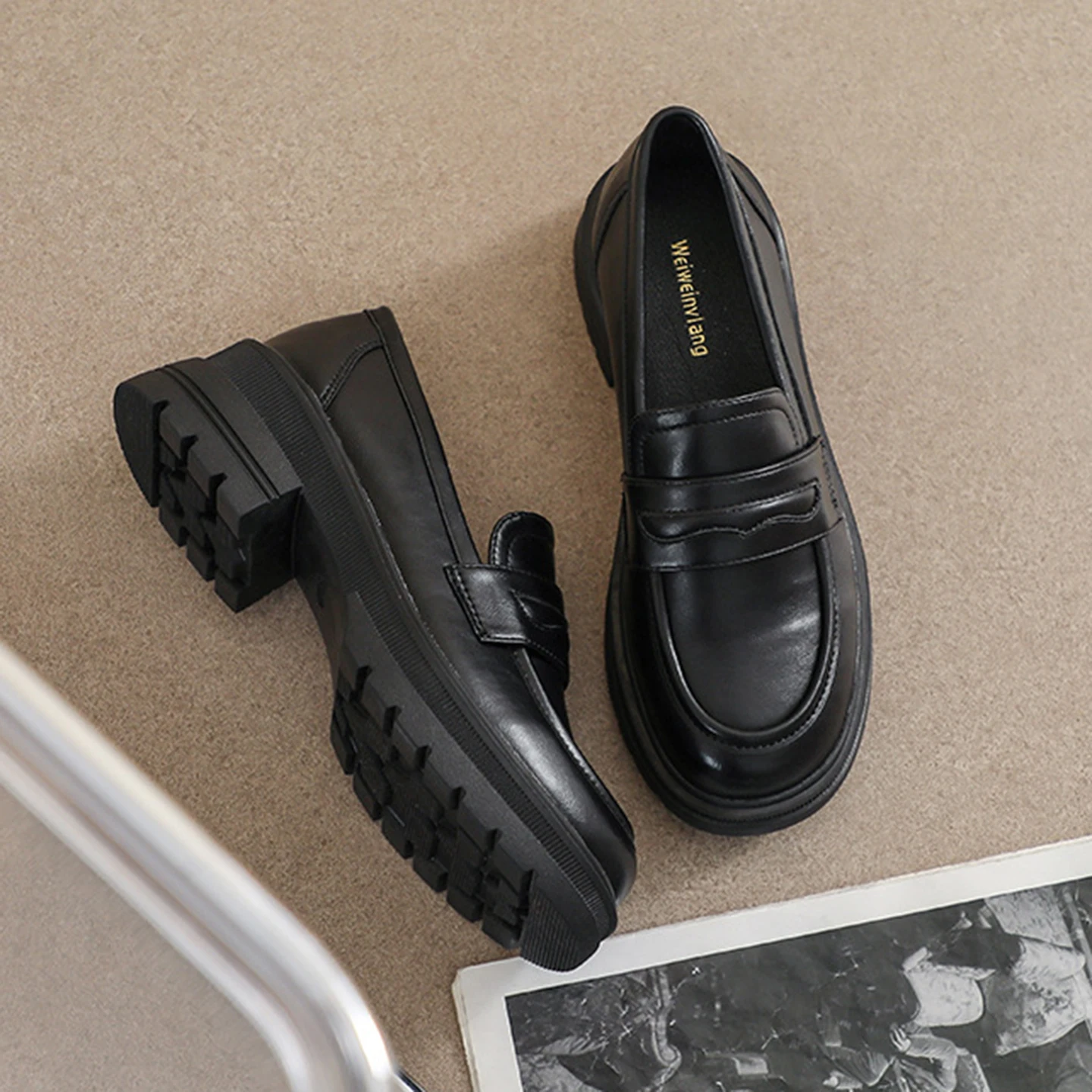 Spring Autumn Women Platform Loafers Round Toe height increase Chunky Sole Loafers soft sole Comfortable Casual leather Shoes