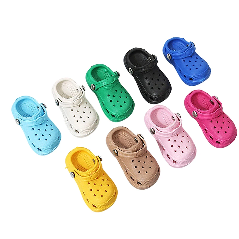 3D New Mini Shoes Shape PVC Shoe Charms Accessories Women Beach Bag Sandals Buckle Kids Shoe Pins DIY Shoe Decoration