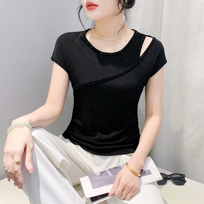 

Black Summer Korean Style T-Shirt Chic Sexy Women O-Neck Draped Hollow Out Shiny Beading Tops Short Sleeve Tees 2024 New 452205