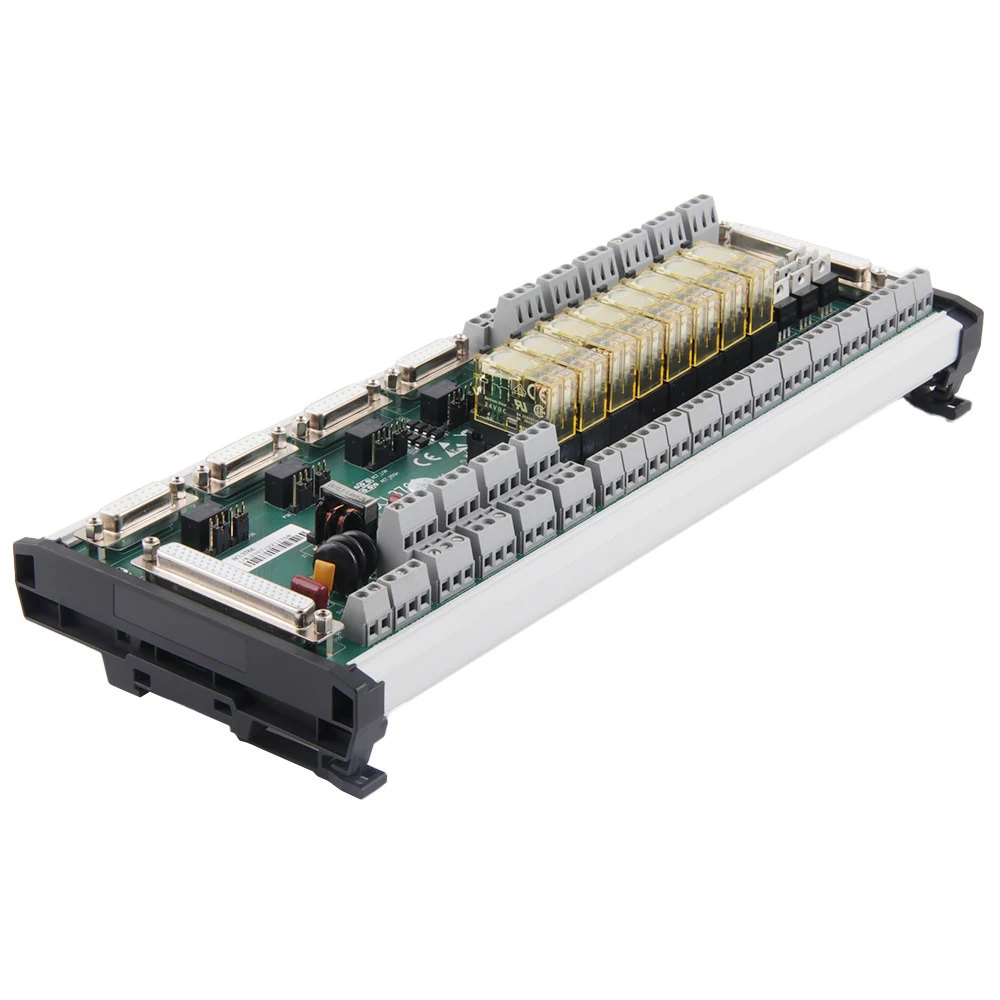BCL3766 Fiber Laser Cutting Machine Control Software Friendess FSCUT2000 Control System Original IO Adapter Board