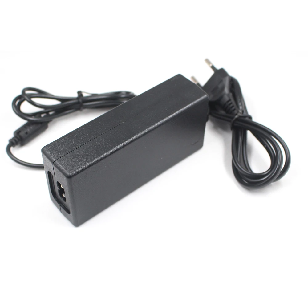 14.6V 16.8V 25.2V 29.2V 29.4V 43.8V 54.6V 54.75V 58.4V 58.8V 71.4V 84V 2A Li-ion Battery Charger GX16 3P