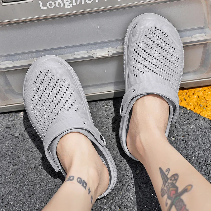 Large Size Man Summer Slippers Ultra-light Shoes Men and Women Baotou Solid Color Casual Fashion Beach Sandals Shoes for Men