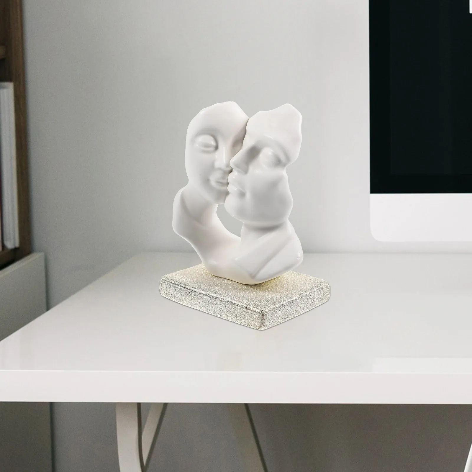 Ceramic Couple Sculpture Meticulously Carved Polished Symbolizing Love Happiness Ideal Gift for Lovers Spouses Home Office Decor