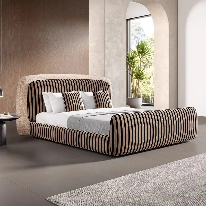 Cama moderna de tela sencilla estilo Fendi con combinación de colores, ideal para juegos de PC y consolas, cama doble de 1.8 metros con bolsa acolchada suave para bodas.