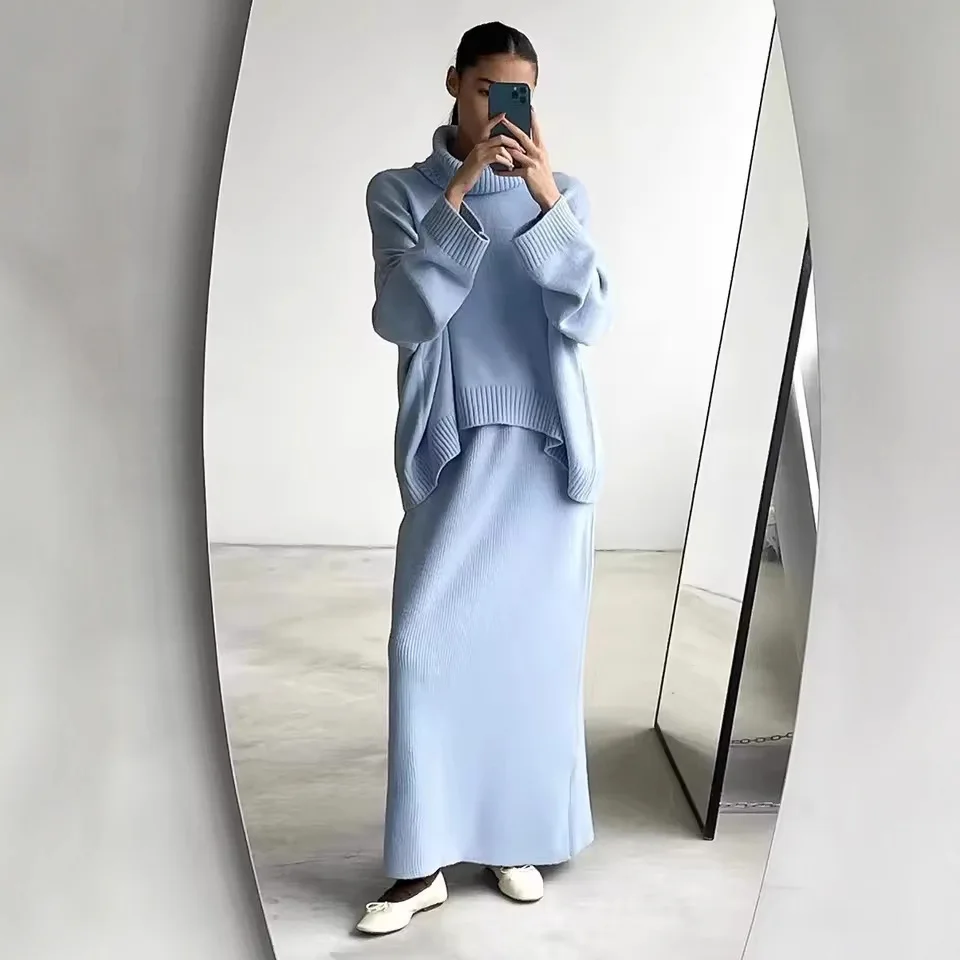 

Осень 2025 г., новый дизайн, плиссированное длинное платье с длинными рукавами, трикотажный комплект