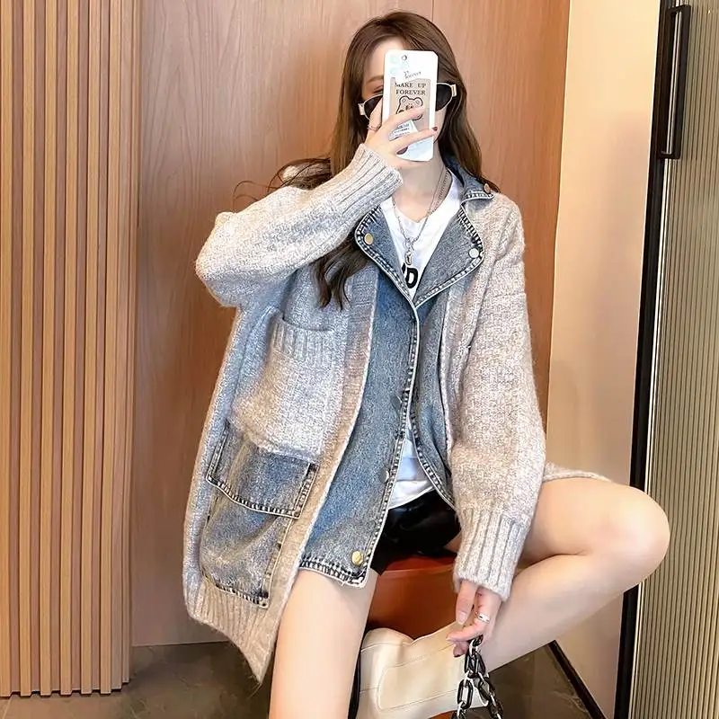 Chic Women Knitted Spliced Denim Jacket Sweater Coat Turn Down Collar Sweater Jean Coat Knit Cardigan Fall Winter Knitwear Tops