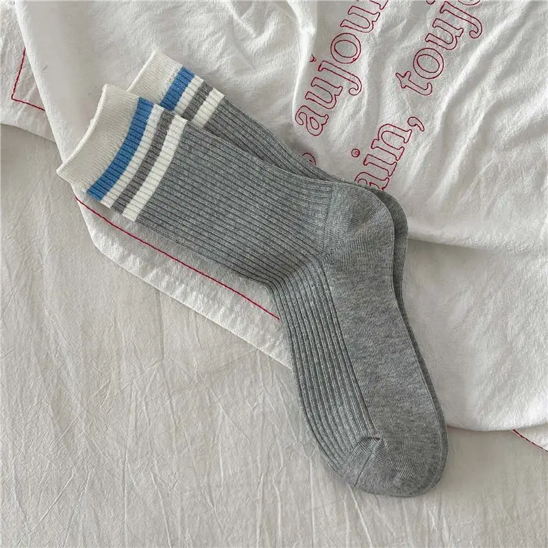 1/6 Paar gestreifte mittlere Röhrensocken für Damen, modische japanische koreanische Mode, College-Stil, weich, bequem, für alle Jahreszeiten, lässige Socken – Detail 2