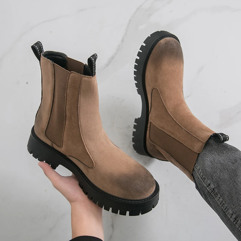 

Men's Hot New thick soled boots Luxury classic retro style Work Business 38-46 Fashion casual shoes Black Outdoor Versatile