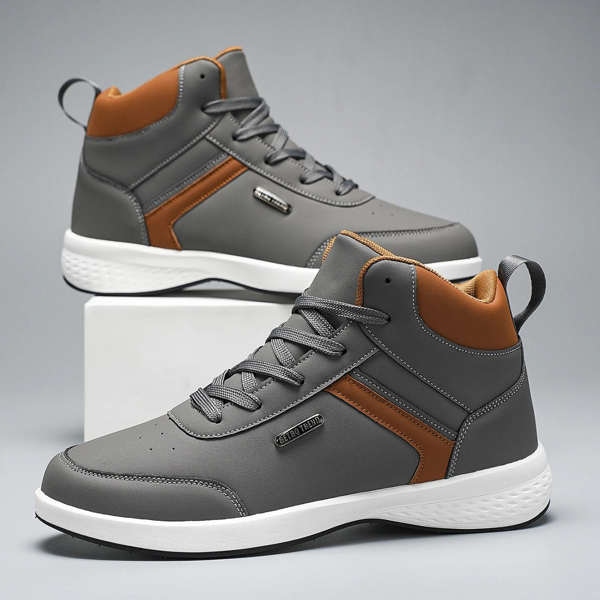GRAY