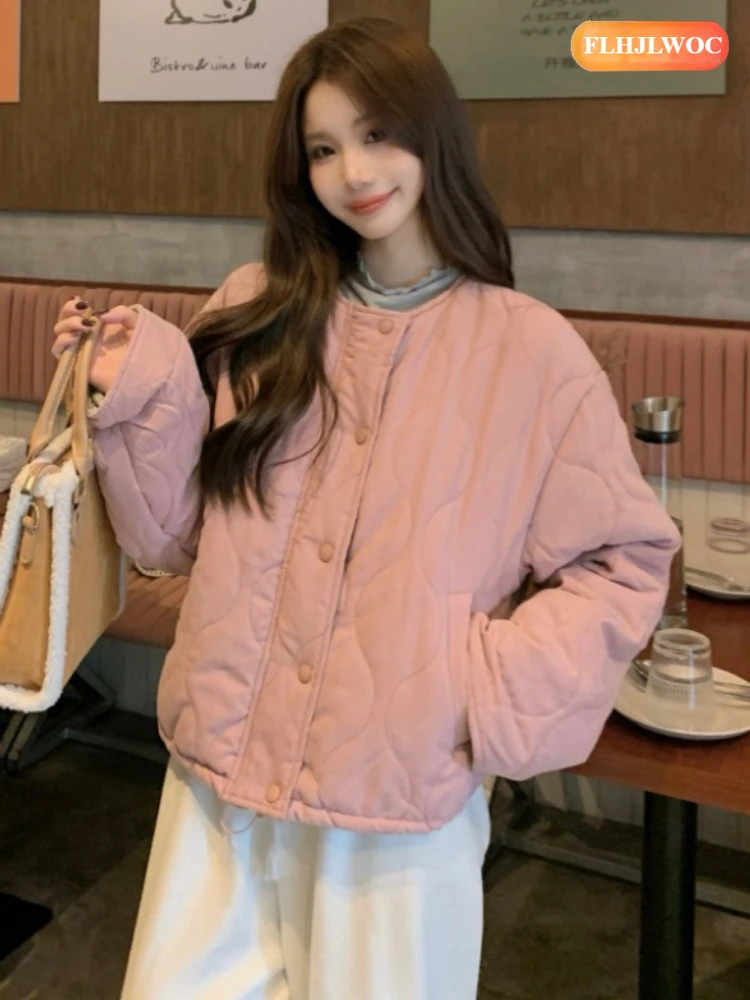 เสื้อแจ็คเก็ตผ้าฝ้ายหนาแบบสั้น สไตล์เกาหลีสุดชิค สำหรับผู้หญิง รุ่นใหม่มาแรง ฤดูใบไม้ผลิ 2026 สไตล์เรโทร วินเทจ