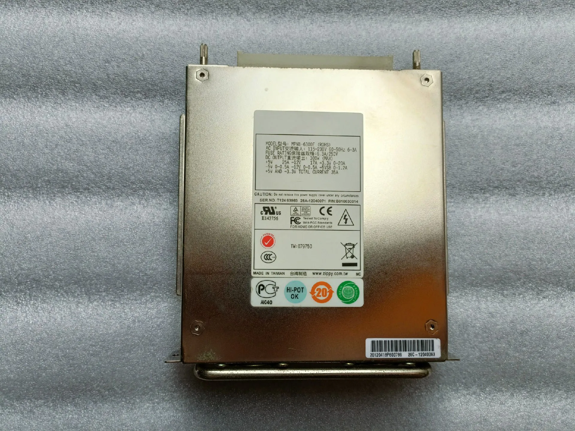 Alimentation pour ordinateur industriel MPN1-6300F 300W