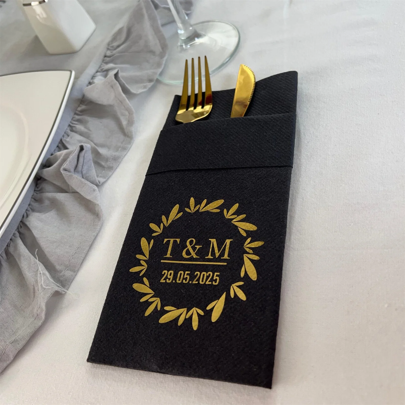 

50pcs Personalized Wedding Table Napkins, Soft Linen Feel Napkin, Monogram Wedding Napkin, Wedding Party Decor, Reception Napkin