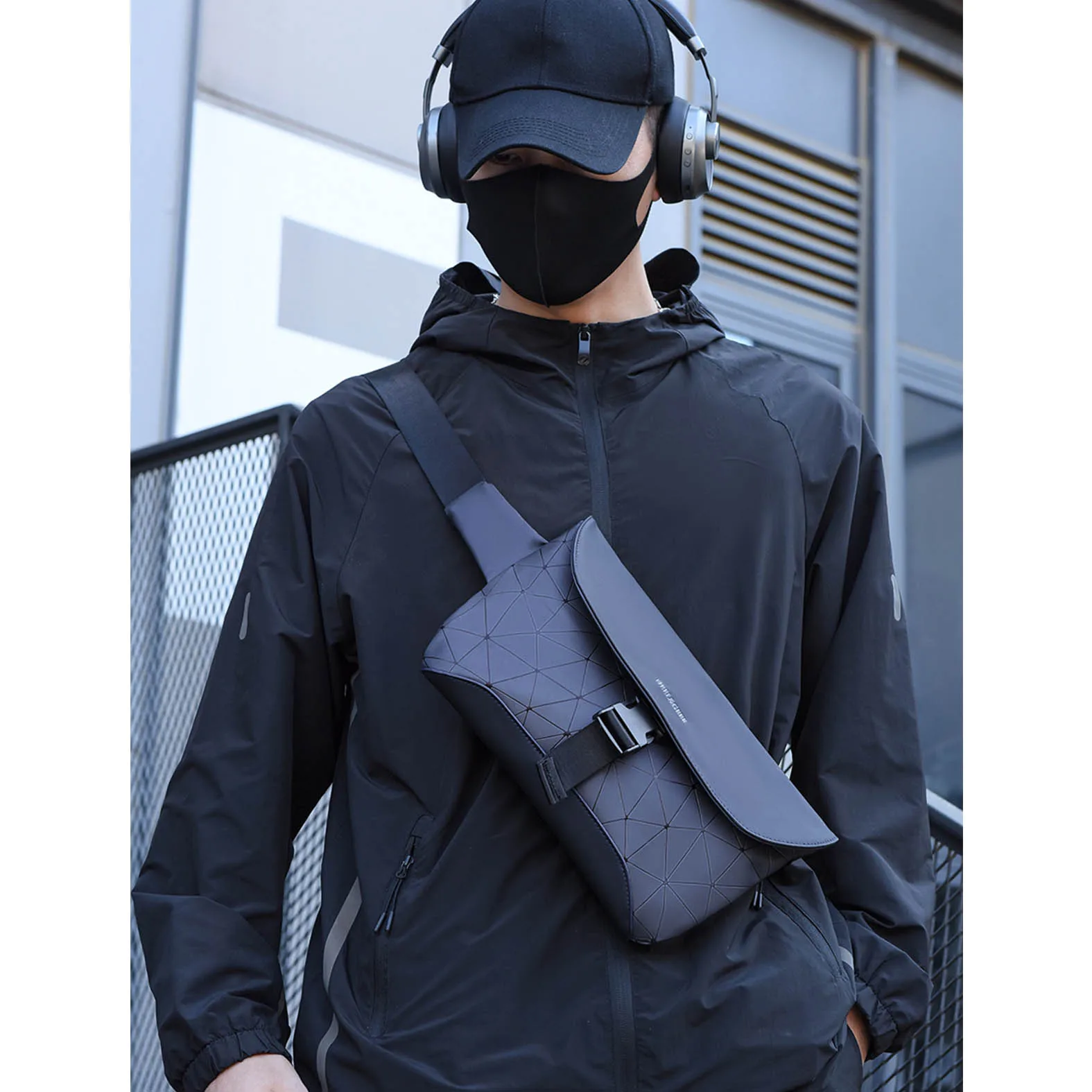 New men's and women's small shoulder bags,horizontal version, fashionable street crossbody bags,couple travel small shoulder bag