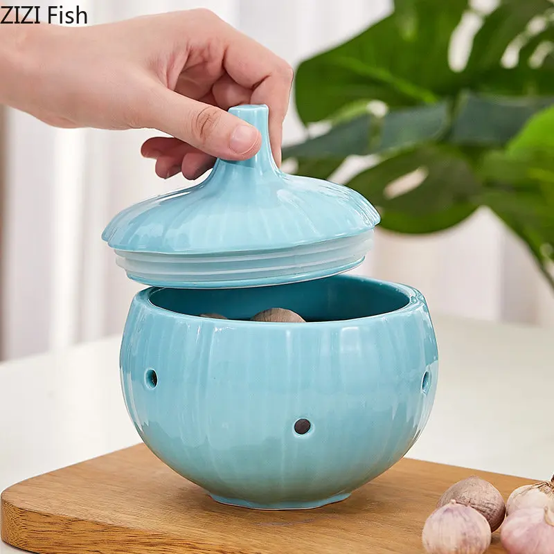 Onion Shape Ceramic Storage Box Cosmetic Jars Dressing Table Jewelry Boxes Storage Jar and Lid Creative Porcelain Candy Pots