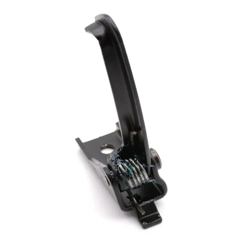 Car Hood Safety Catch Hook For Jeep Wrangler JK 2007 2008 2009 2010 2011 2012 2013 2014 2015 2016 2017 2018 55395654AA