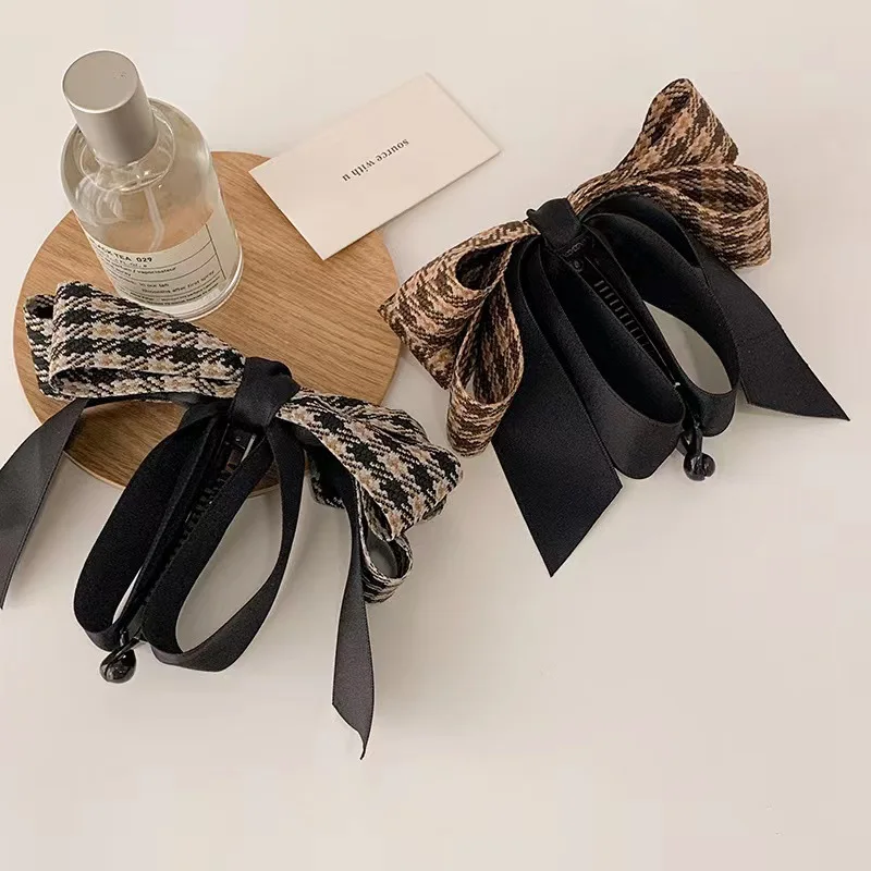 

Vintage Hair Accessory with Banana Shaped Clip and Fabric Bow, Women's Hair Clip