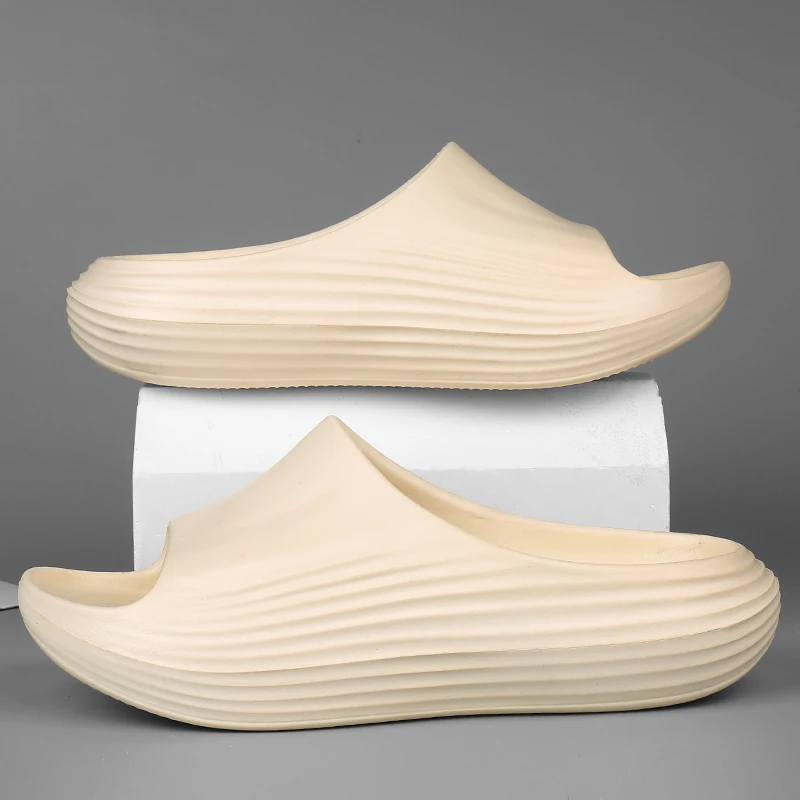 Zapatillas de verano para hombre, sandalias antideslizantes, zapatos de casa con plataforma gruesa y suave, zapatillas de baño para ducha interior y exterior, zapatos informales