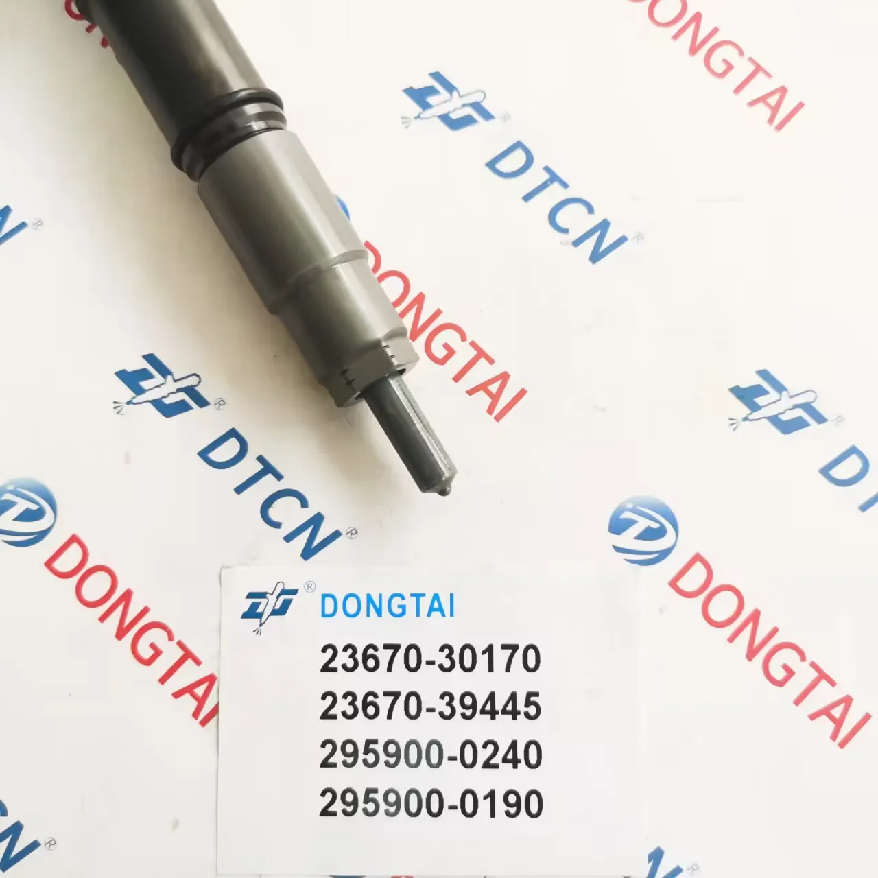 Original Diesel Fuel Engine Common Rail Injector 295900-0240 295900-0190 23670-30170 23670-39445 For Toyota 1KD Euro 5 Engine