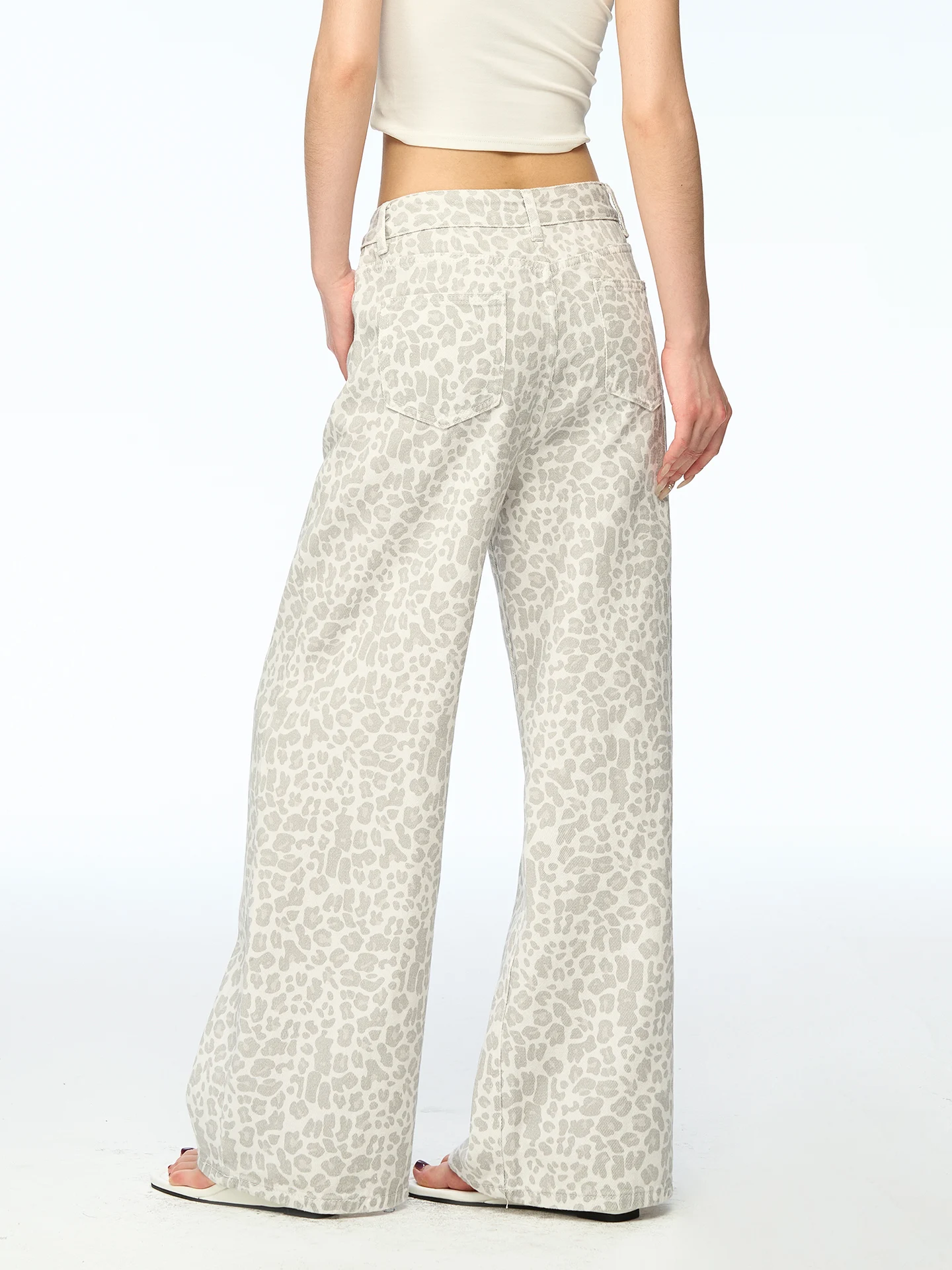 Aaisup American Retro Low Waist Leopard Print Jeans Women Summer Loose Wide Leg Straight Long Pants Slimming Versatile