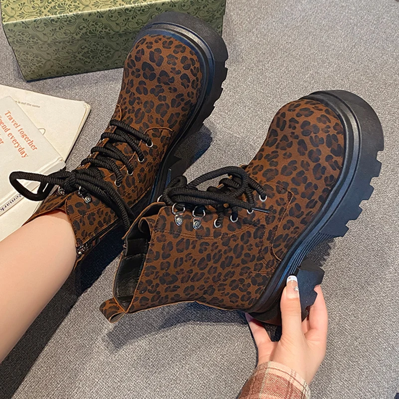 Leopard Platform Women Snow Ankle Boots Fad Mid Heels Motorcycle Boots Chunky Lace Up Shoes 2024 Trend Winter Goth Botas Mujer