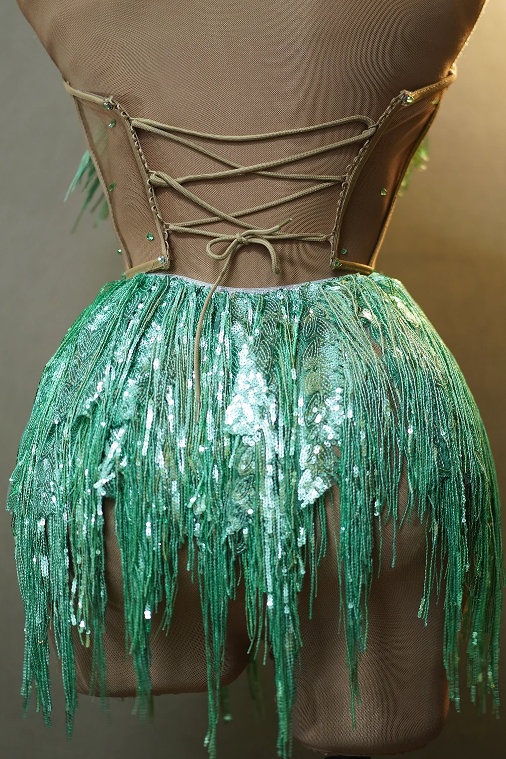 Sexy see-through two-piece skirt green Sequins tassels Stage Performance Dress Outfit Singer Beading Glitter Stretch Club