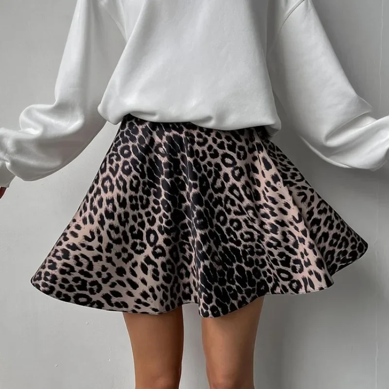 

Summer Design Leopard Print Sexy Skirt Women's 2026 New Versatile High Waisted A-Line Skirt Short Skirt