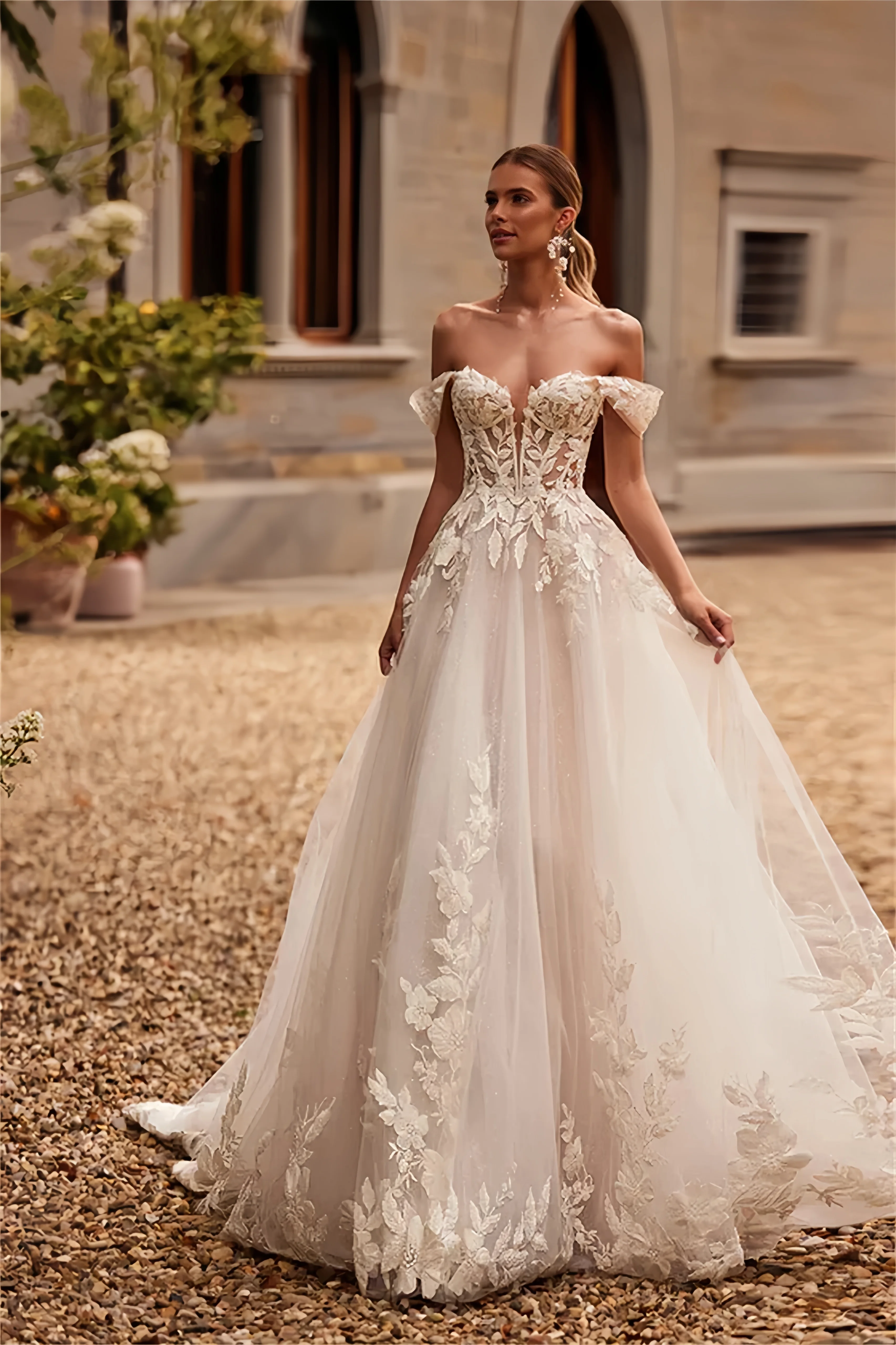 Personnalisé charmant épaules nues 3D robe de mariée florale a-ligne Tulle dentelle Applique robe de mariée sans manches robe de mariée novia