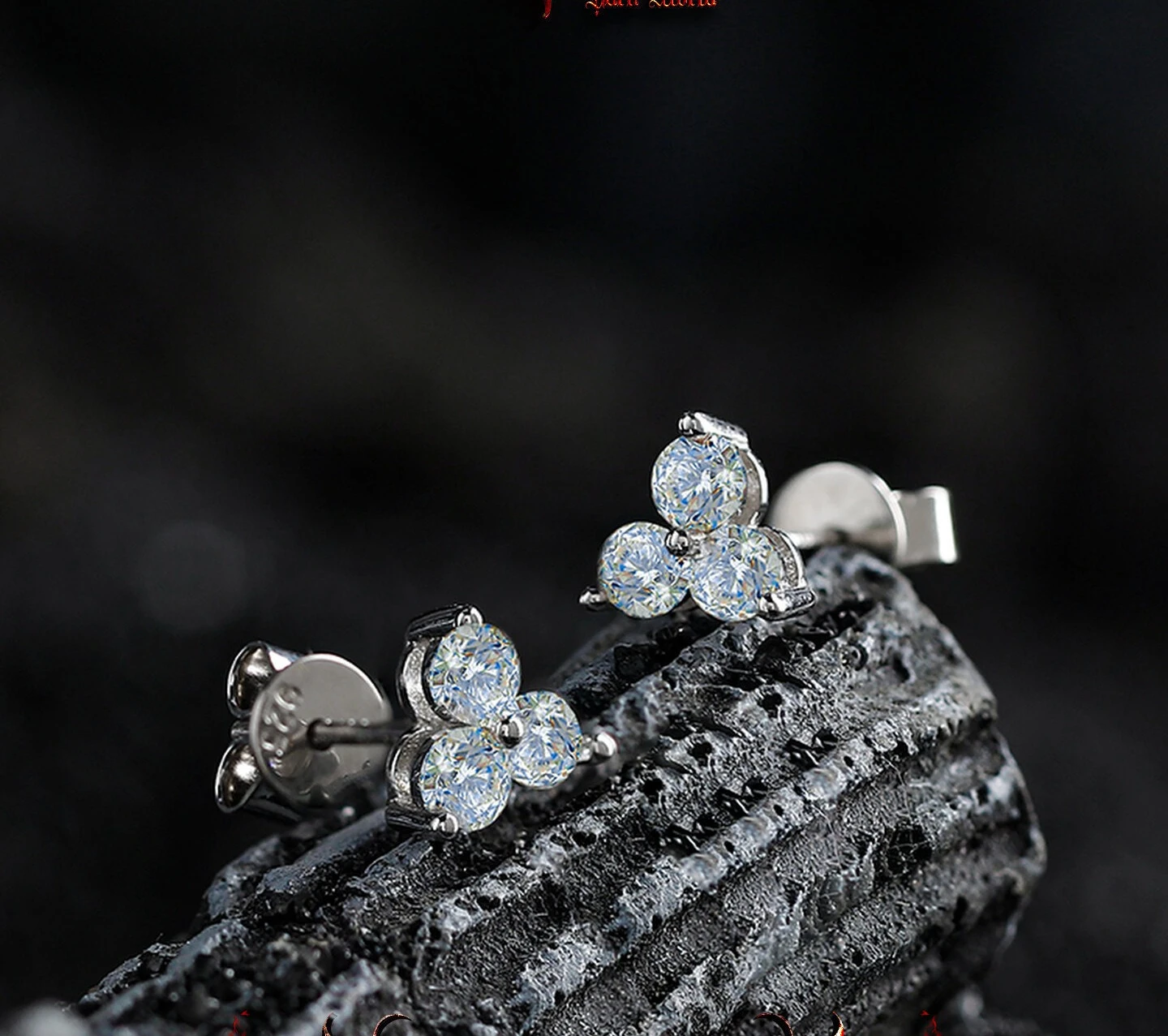 [Hao] Dark Wind Moissanite Stud Earrings for Men's Single 925 Tremella Decoration To Raise Ear Holes