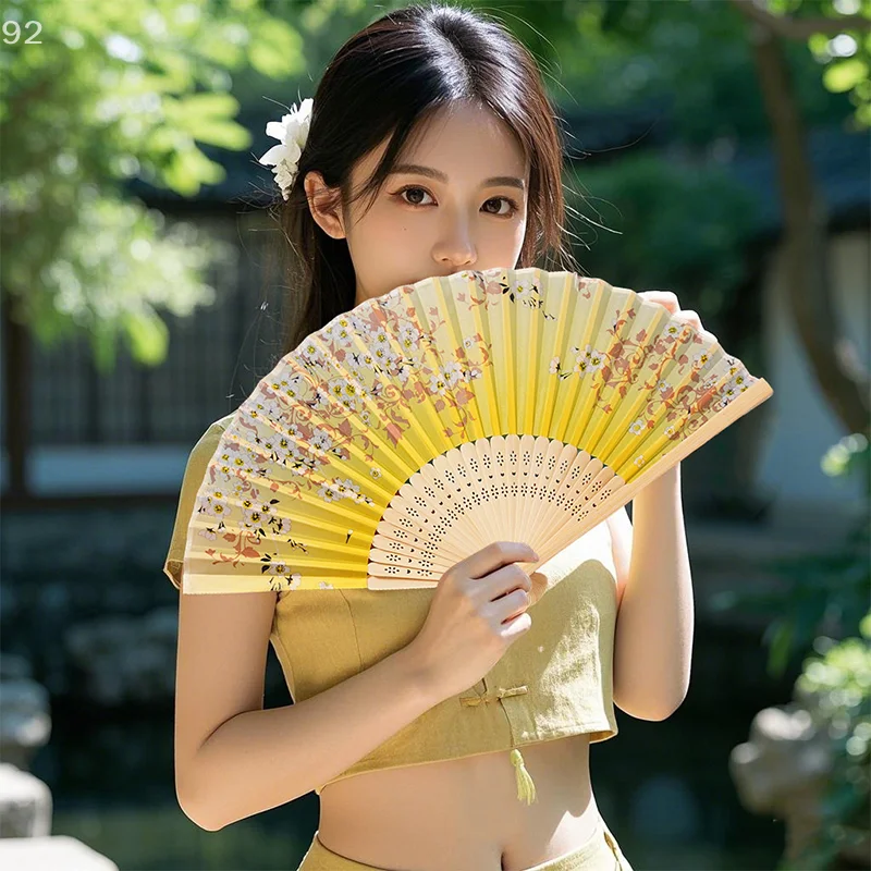 Chinese Ancient Folding Fan Vintage Exquisite Print Bamboo Folding Fan With Tassel Classical Dance Fan Home Decoration Craft