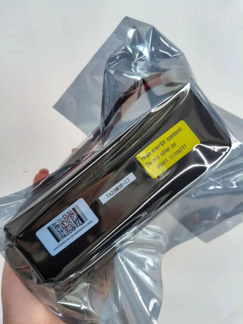 Brand New original 3HAC025562-001/06 NESSCAP Capacitor 3HAC025562 00106 Fast Shipping One-year warranty
