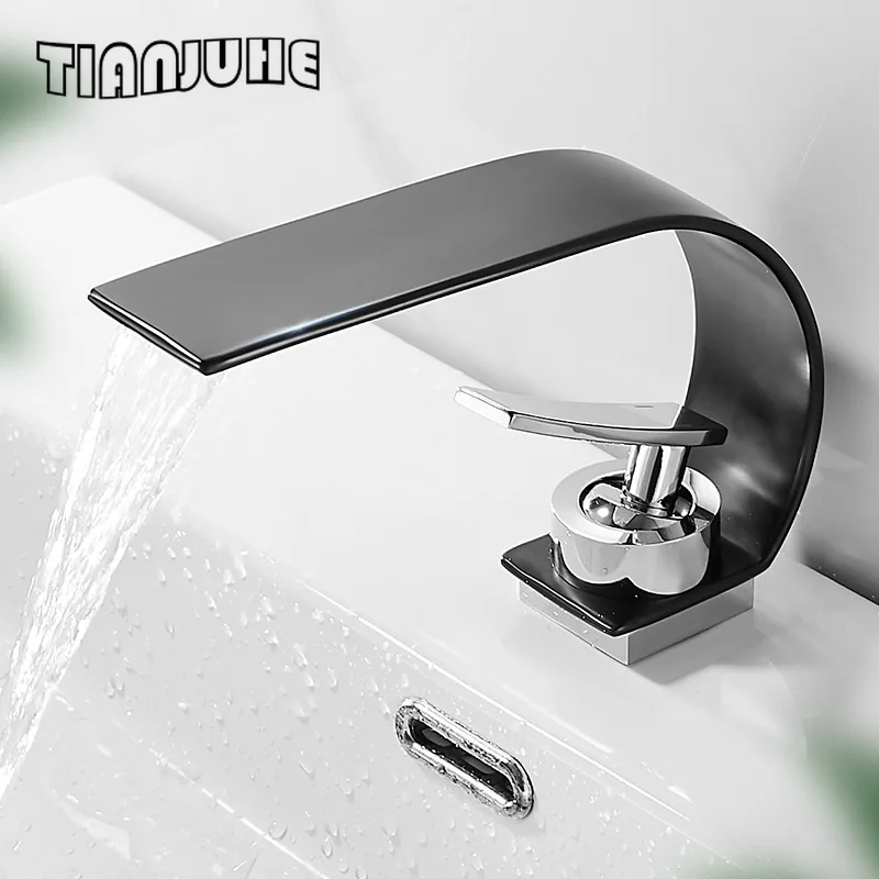 Chrome Bathroom Sink Faucet Unique Design Single Handle Single Hole Lavatory Faucet Basin Mixer Tap Commercial Cold and Hot