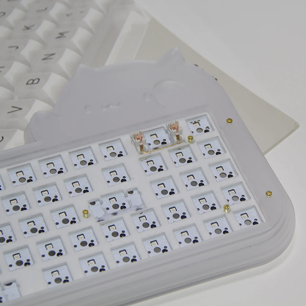 New VIA Macros Function VIA 69Key wiith Numpad Hot Swappable Switches RGB Backlight Type C Cute Cat Keyboard Kit Mechanical Pad