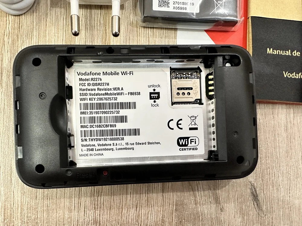 100% BRAND NEW Unlocked for Vodafone R227h 4G LTE Cat6 wifi router mobile WiFi hotspot router PK E5785 E5785Lh-22c E5785Lh-92a