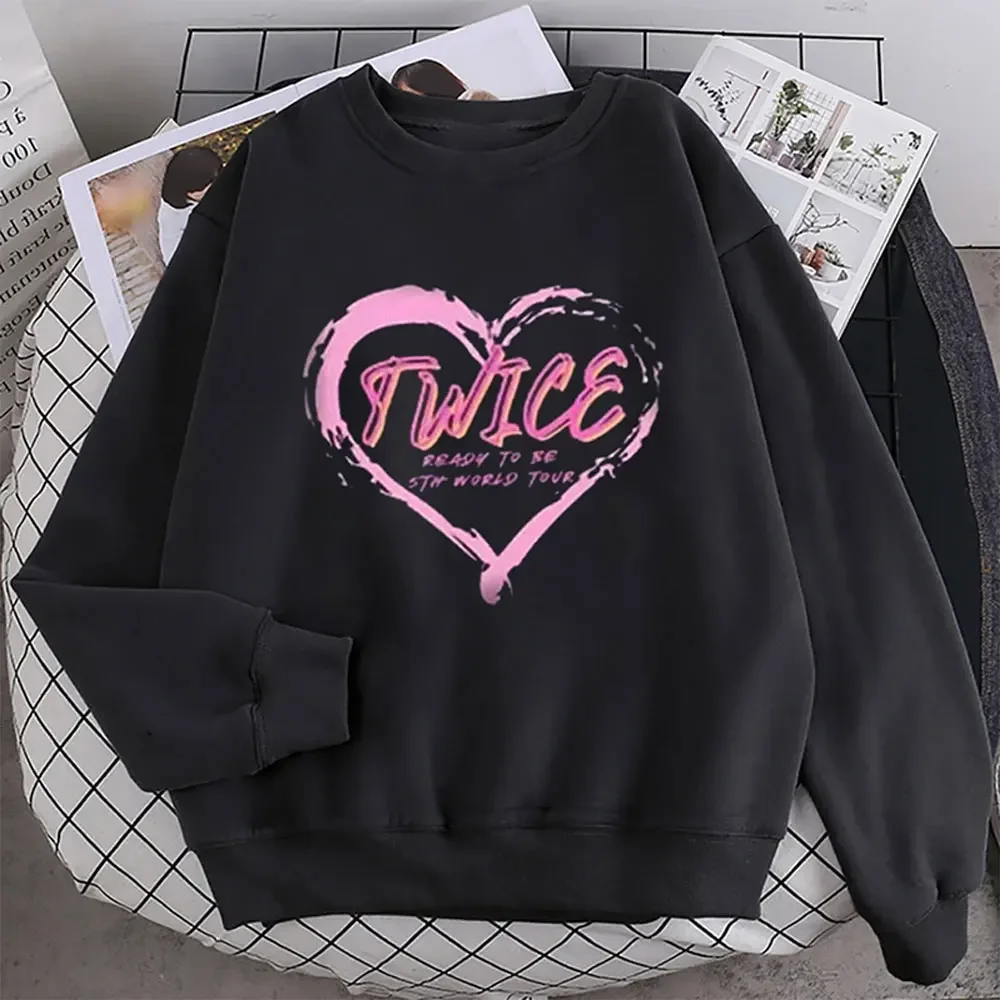 Kpop Twice Lovely Crewneck Sweatshirt Loose Long Sleeve Ready To Be Album Photo Printing Y2K Clothes Womem\'s Graphic Hoodies