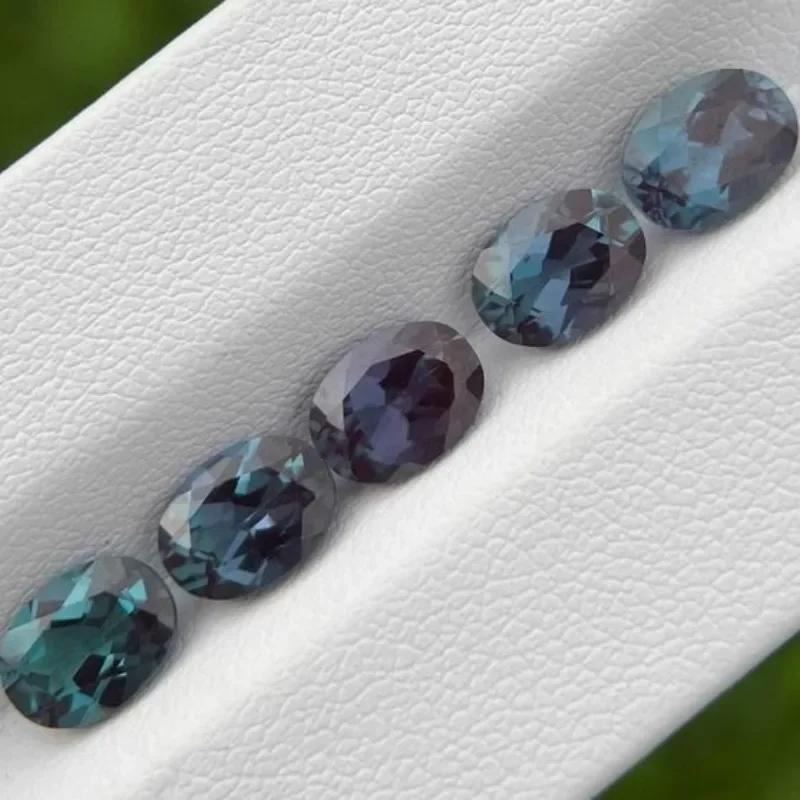 Lab tumbuh Alexandrite batu bentuk Oval, batu berubah warna untuk pembuatan perhiasan Diy dengan sertifikat AGL