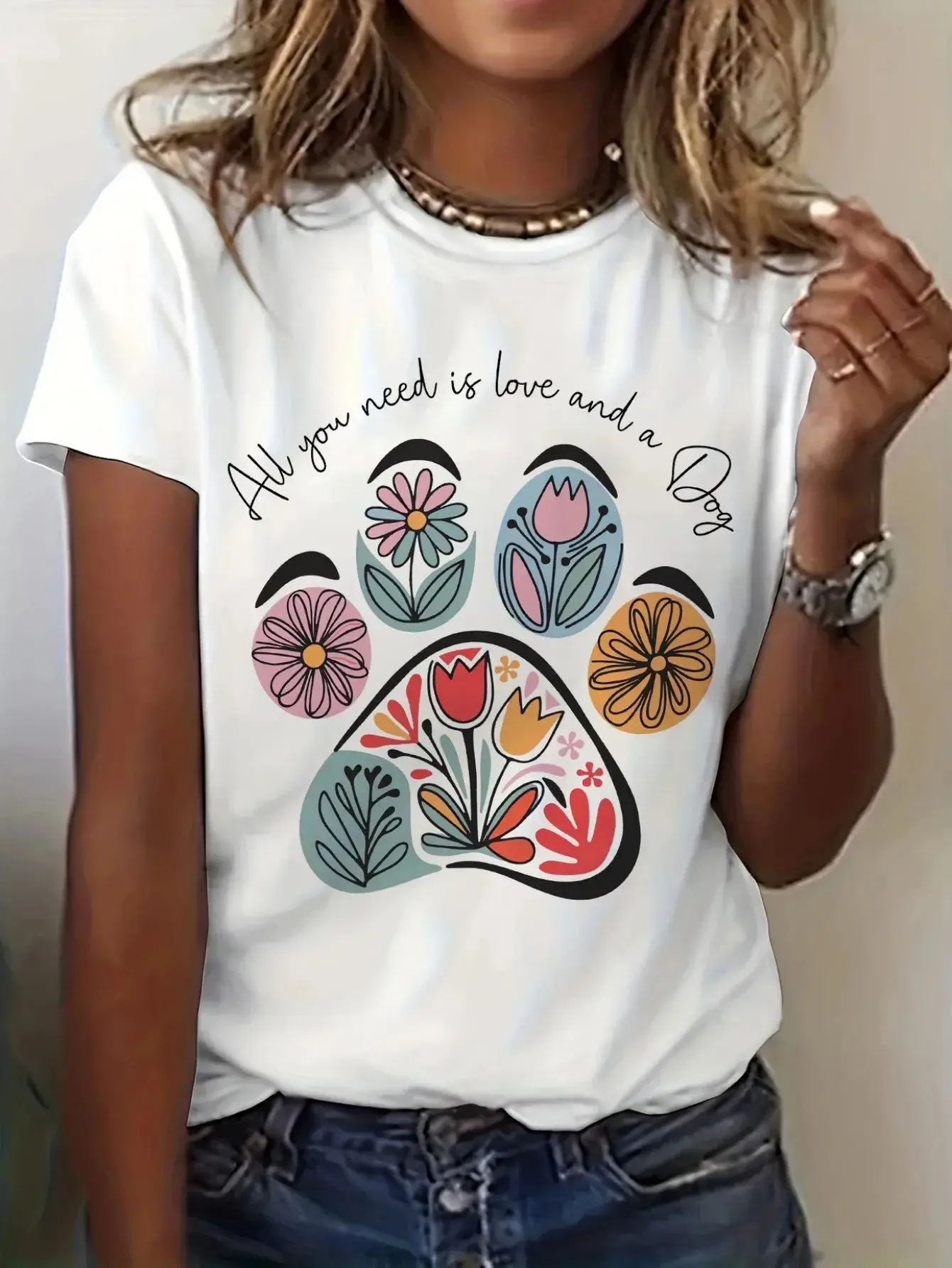 

Dog Footprints with Floral Pattern Printed on Summer Women's T-shirt Top Short Sleeved Round Neck Casual Summer Women's Clothing