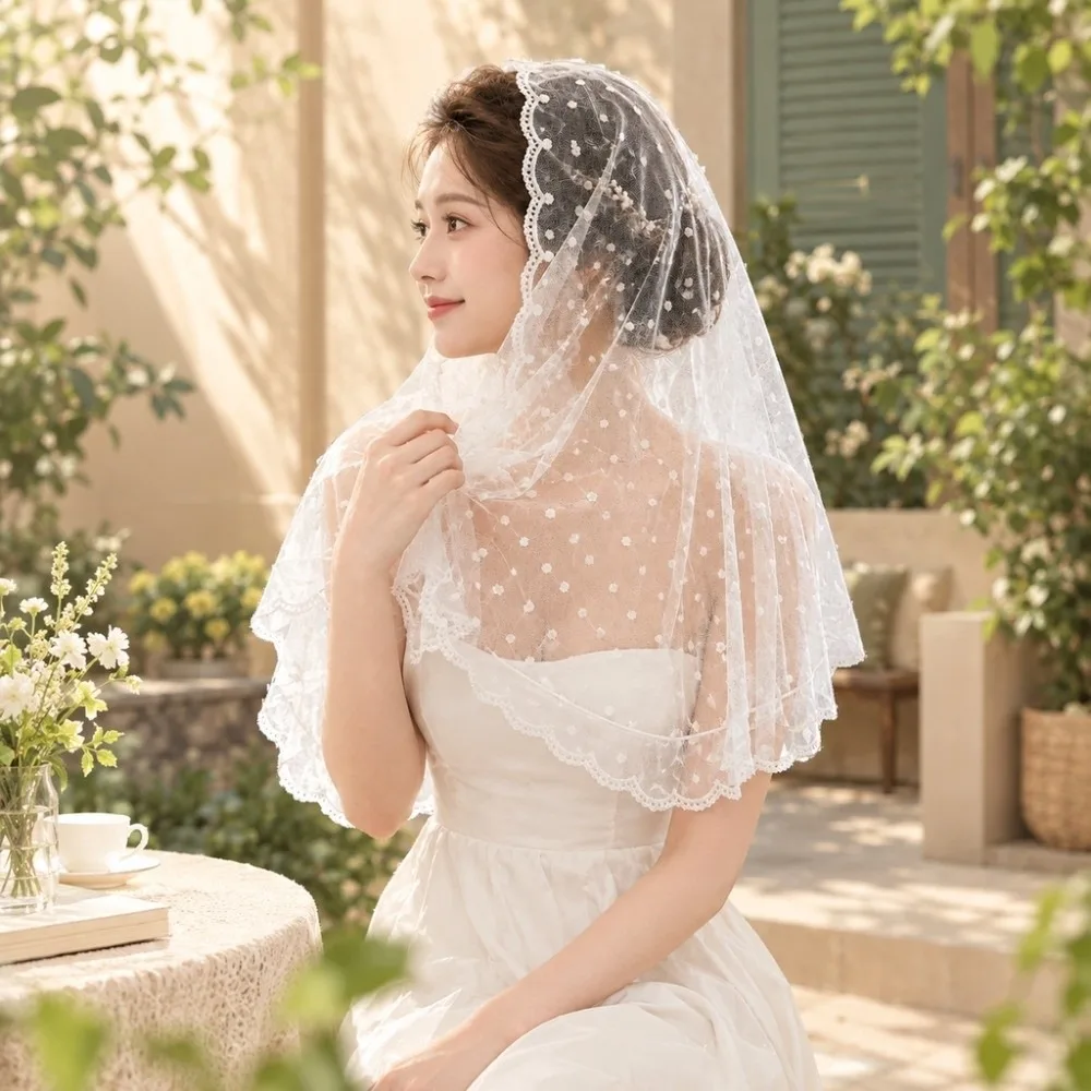 Elegant Polyester Triangle Scarf Vintage Style Polka Dot Head Scarf Triangle Shape Lace Mesh Shoulder Shawl Photo Shot