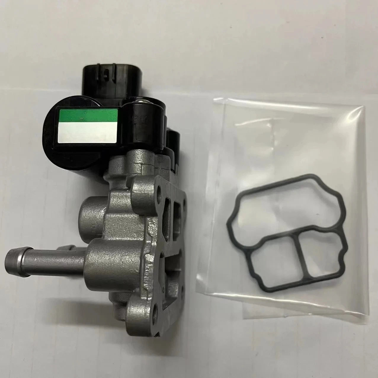 1pc 22270-97401 Idle Air Control Valve  2227097401 22270-11020 2227011020 For Toy-ota Su-zuki Est-eem 1.5L Terios 1998 1999