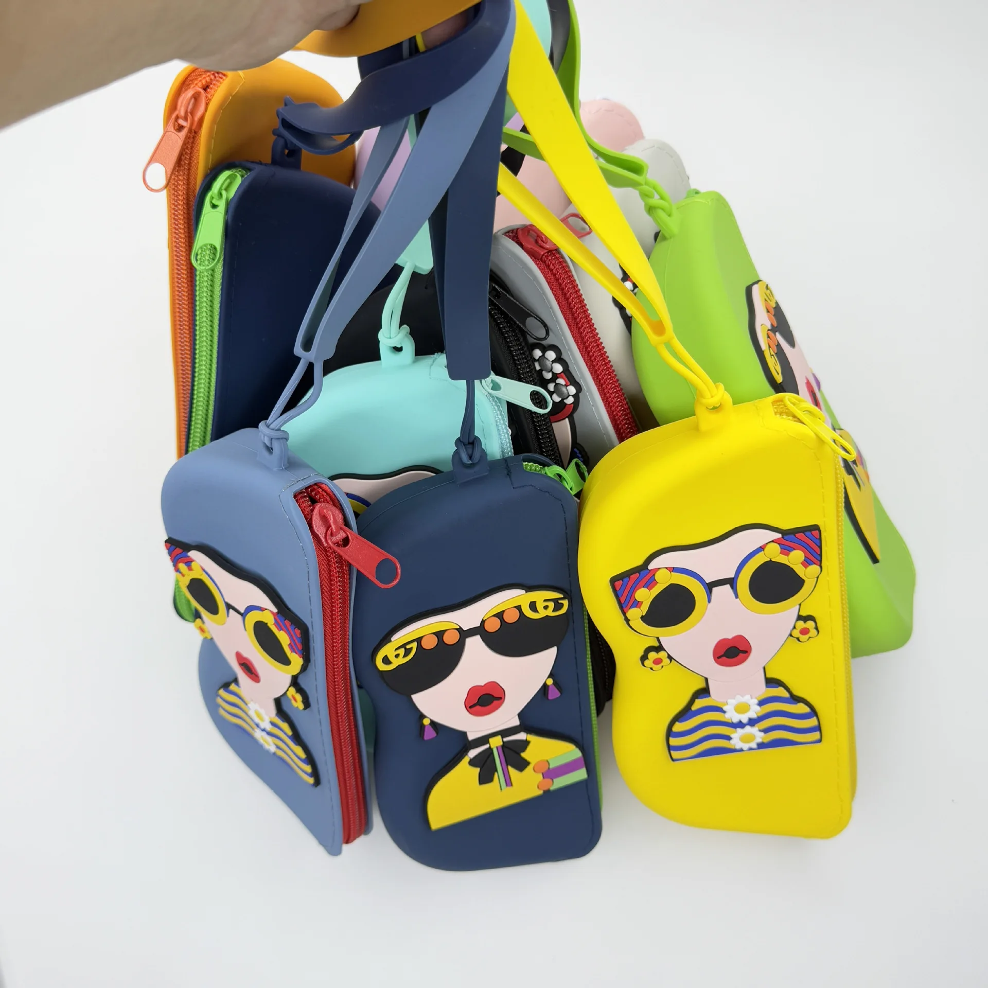 Available Fashion Glasses Case Storage Bag Portable With Anti-Drop With Hanging Handle For Glasses, Makeup Accessories