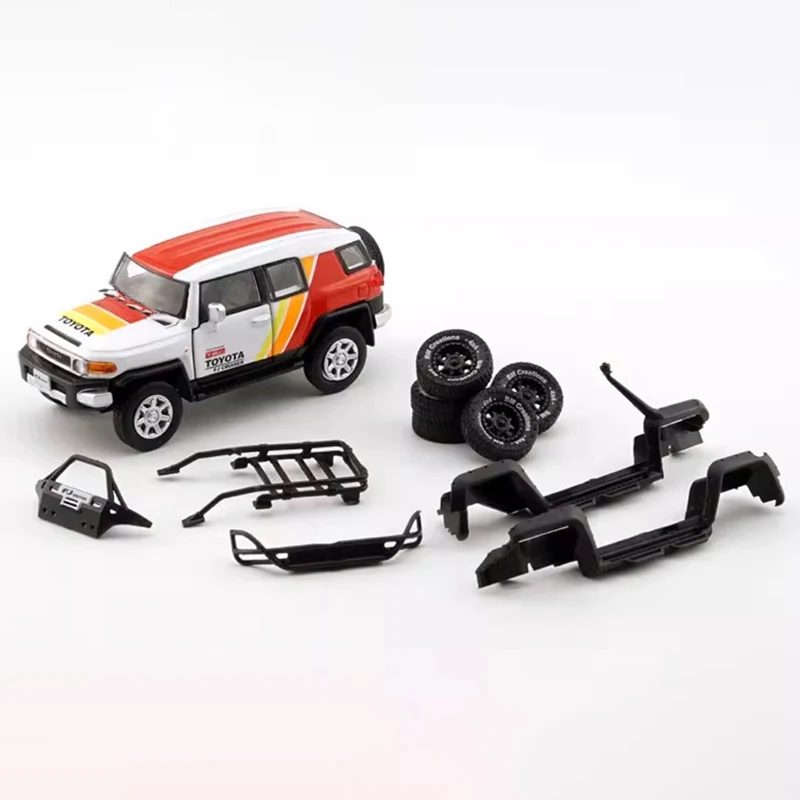 BMC Scala 1:64 FJ Cruiser 2015 TYT Modello di auto di simulazione in lega Collezione statica Decorato Regali di festa Giocattoli Regalo souvenir